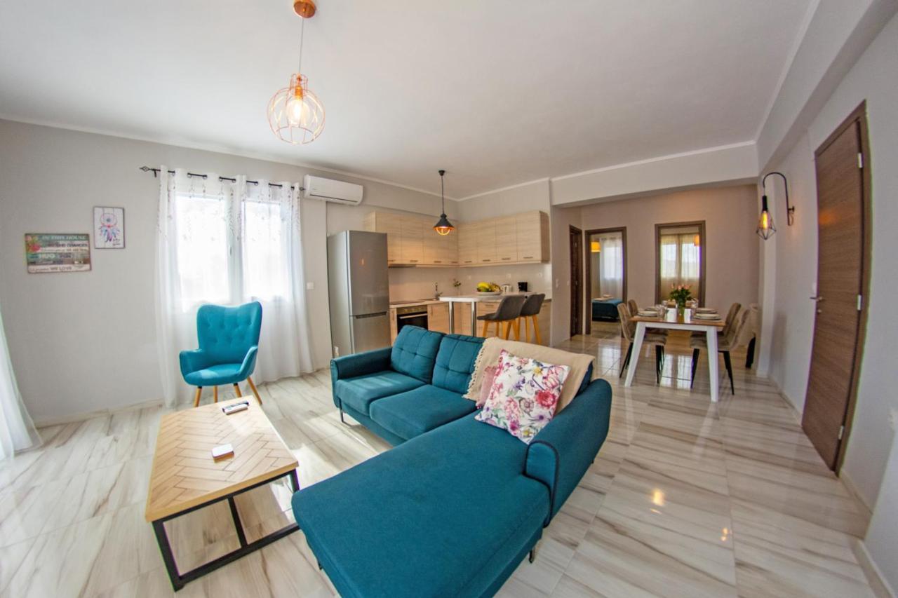 Lydia'S Apartments Mármaron Екстериор снимка