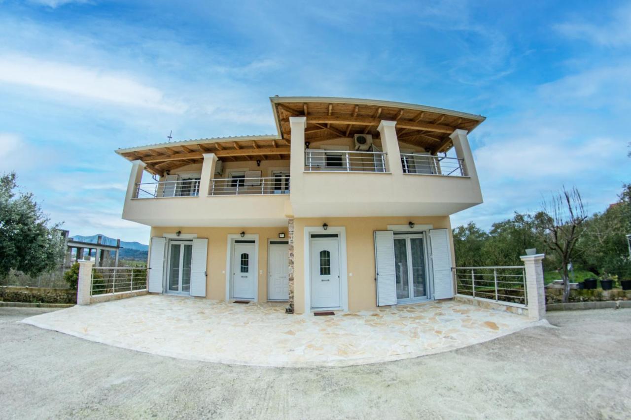 Lydia'S Apartments Mármaron Екстериор снимка