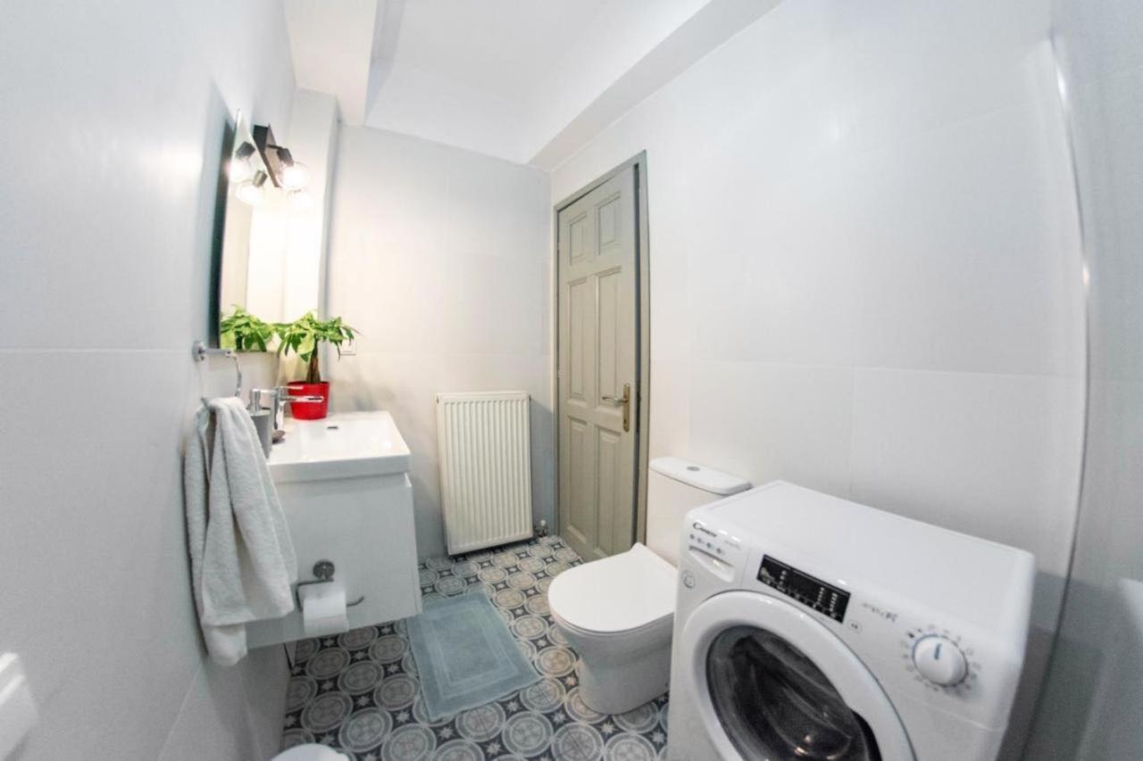Lydia'S Apartments Mármaron Екстериор снимка