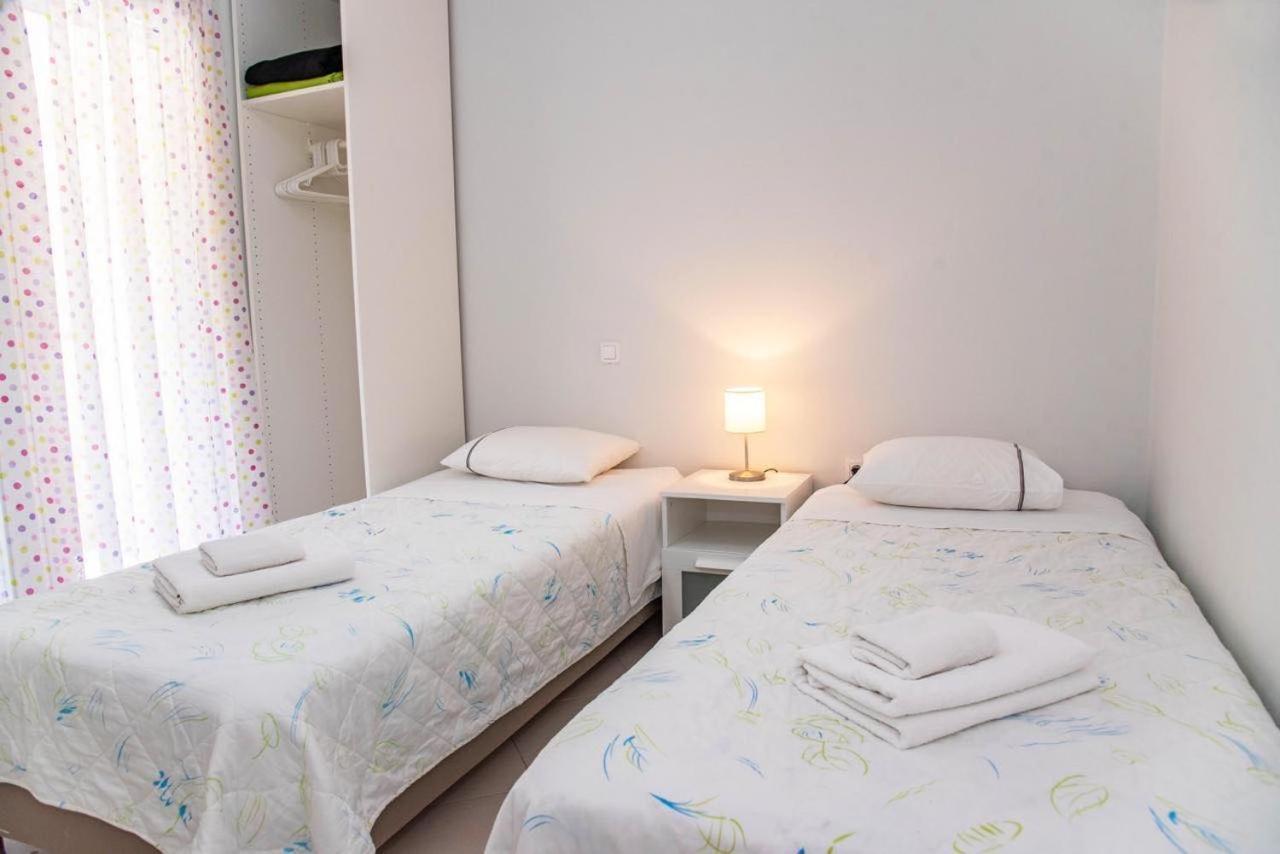 Lydia'S Apartments Mármaron Екстериор снимка